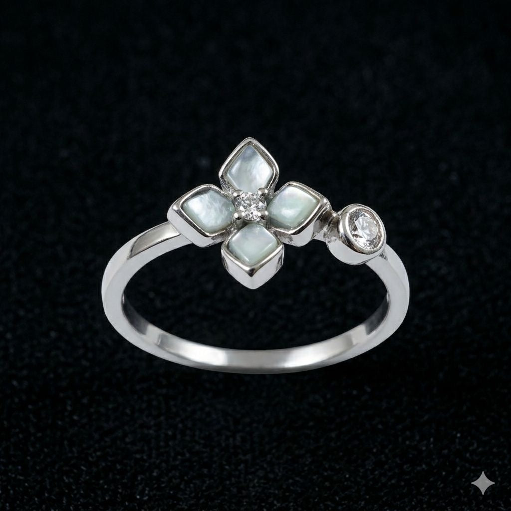 PETAL RING