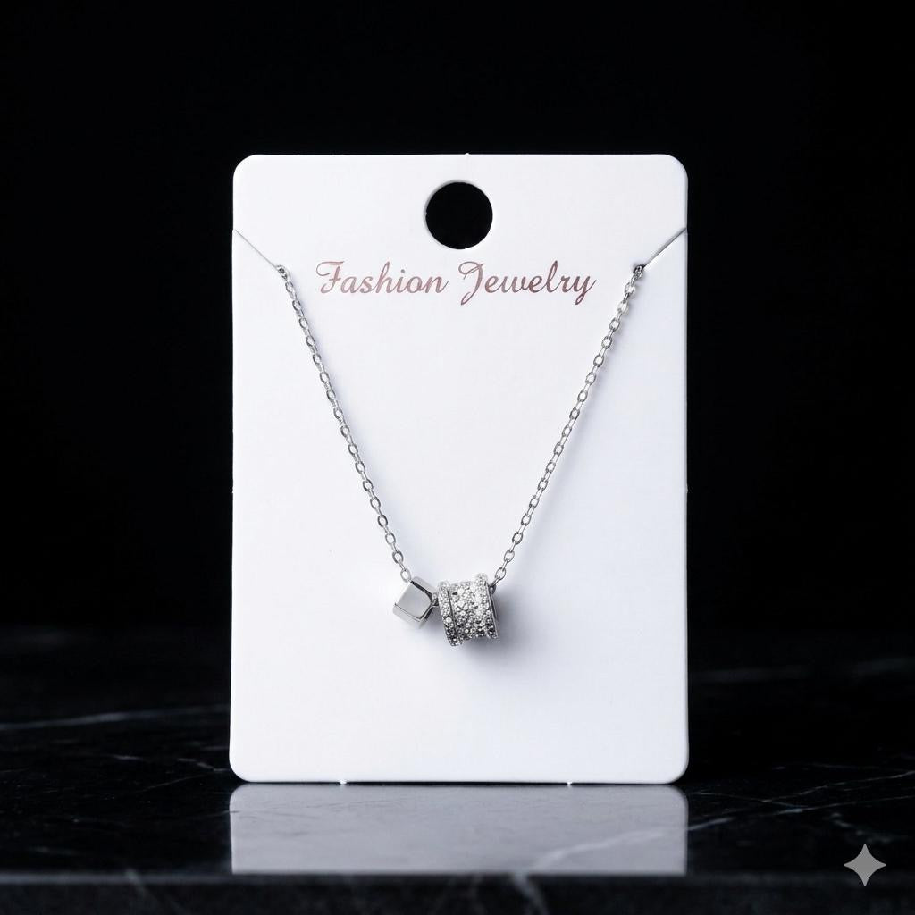 LUSTRE LOOP NECKLACE