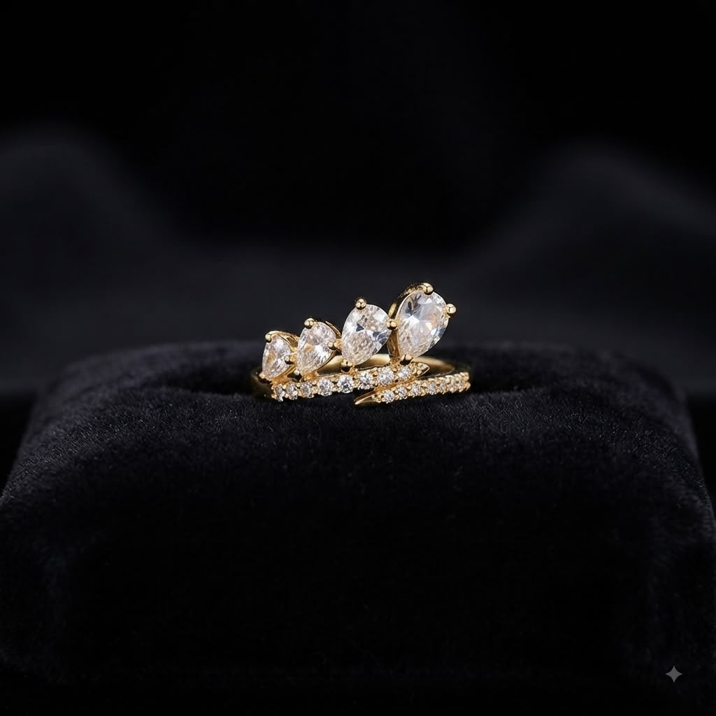 Tiara ring