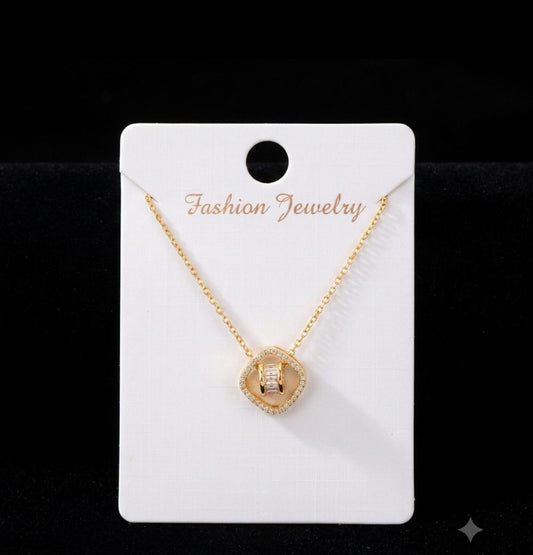 SQUARE FRAME NECKLACE