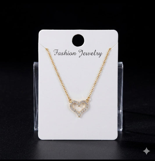 DAINTY HEART NECKLACE
