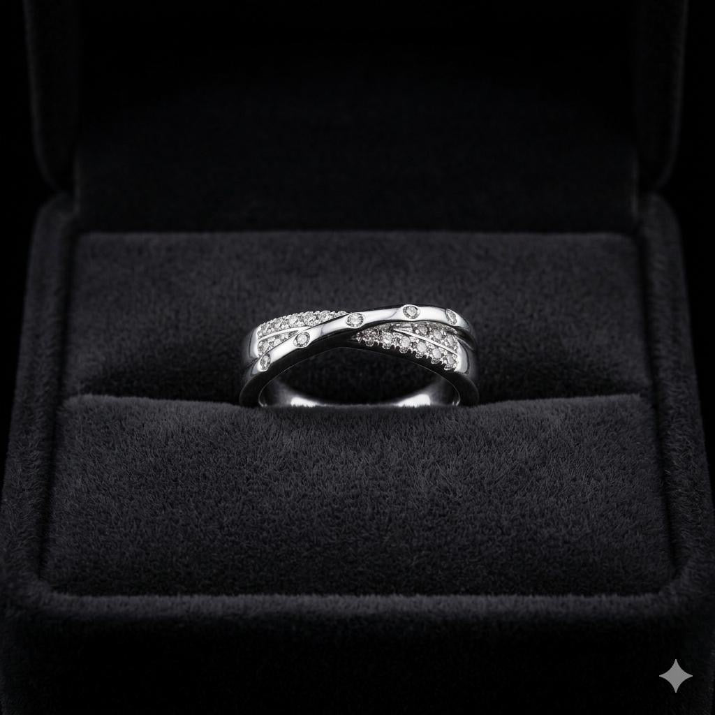 NOIR INTERTWINE RING
