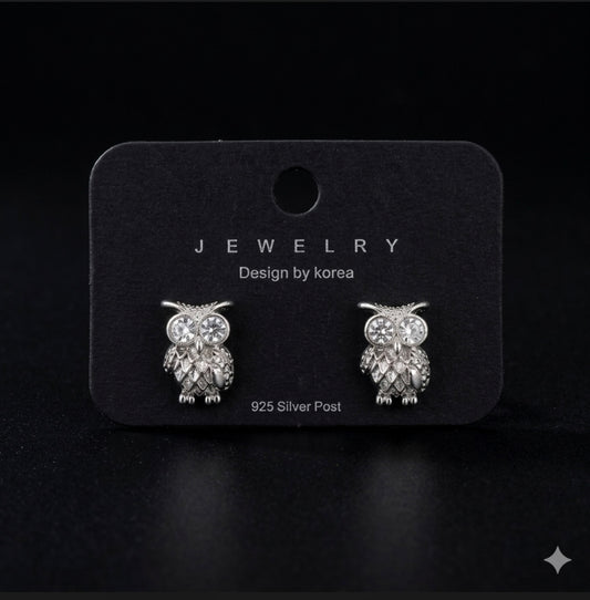 SILVER OWL STUD