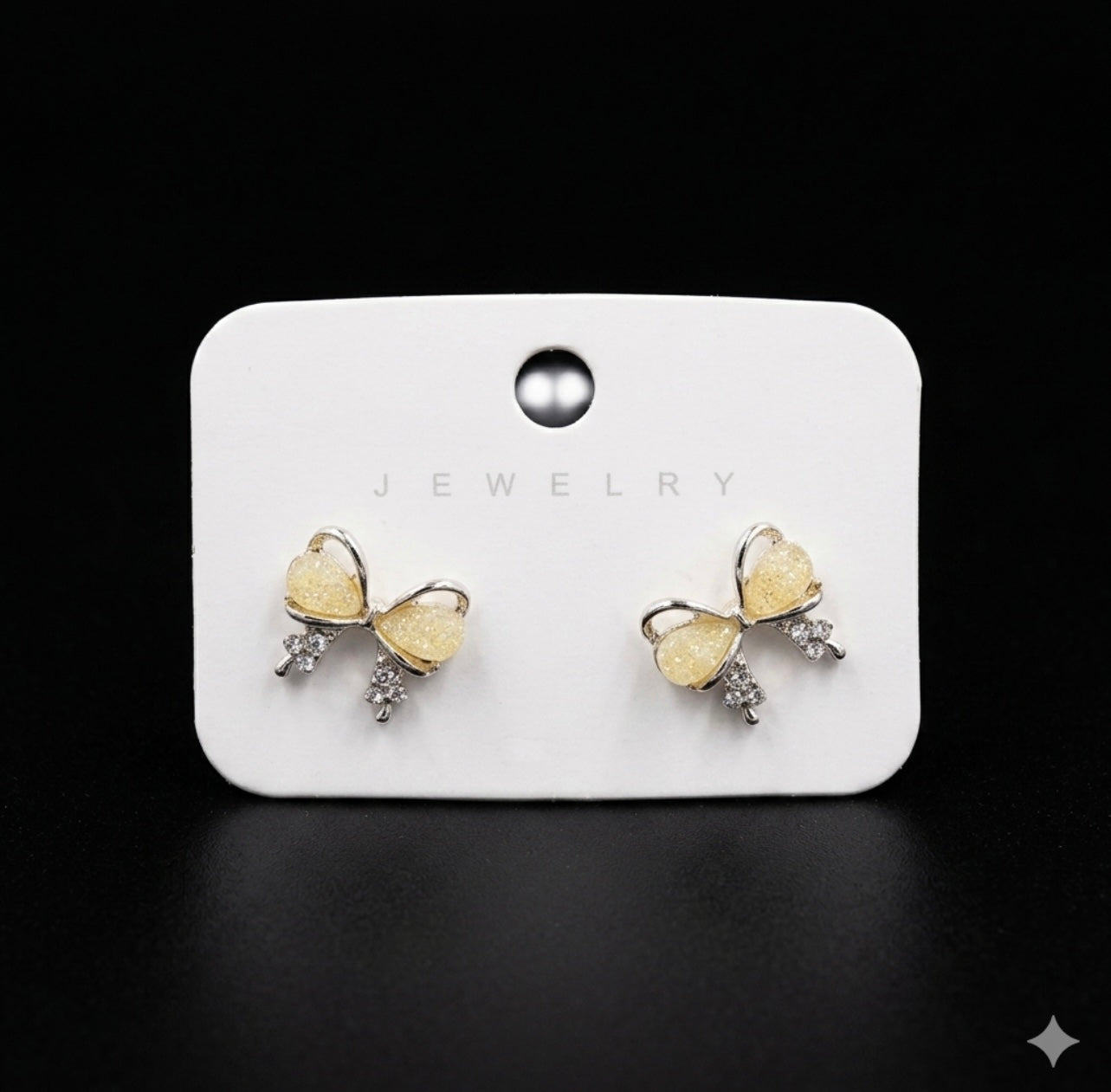OPAL STONE STUD