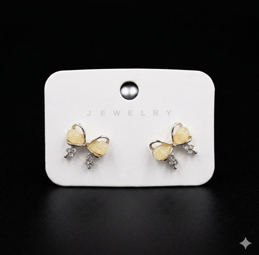 OPAL STONE STUD