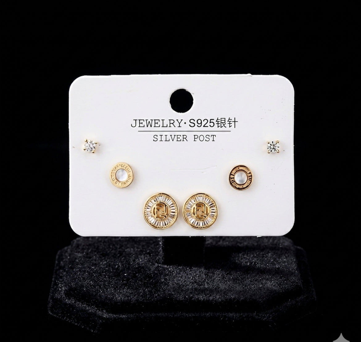 RADIANT TRIO STUD