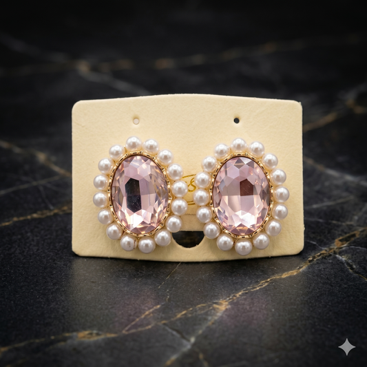 Oval Pearl Charm