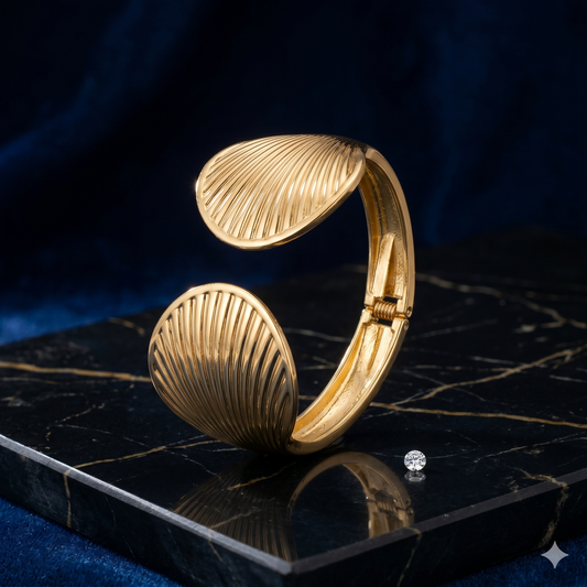 Seashell Open Cuff