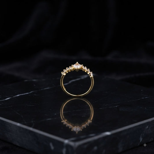 Cosmic cut ring