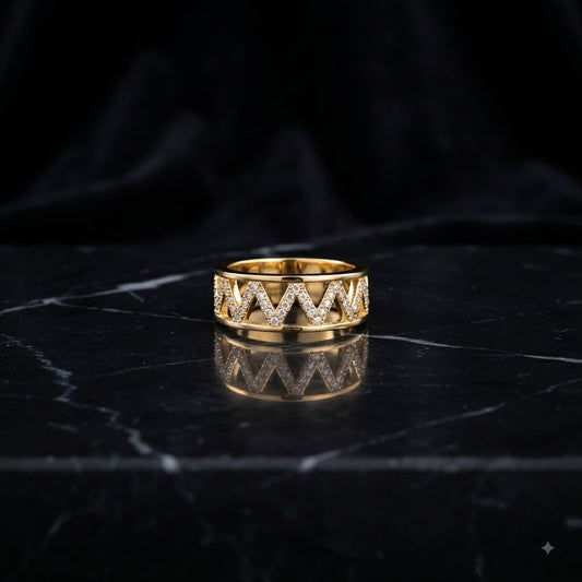Zig zag band ring