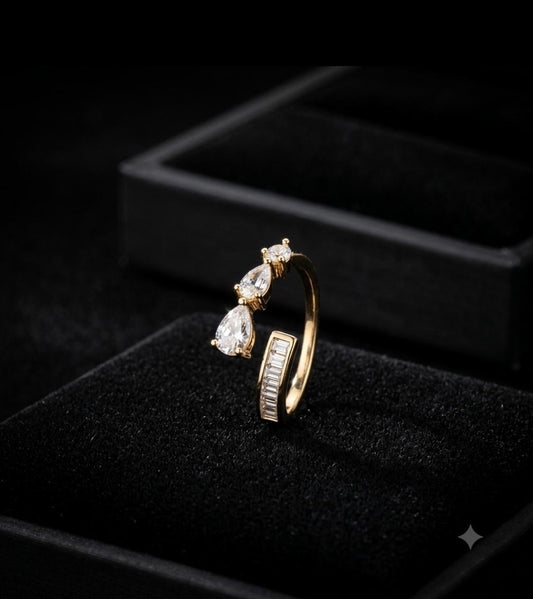 CELESTIAL DROP RING