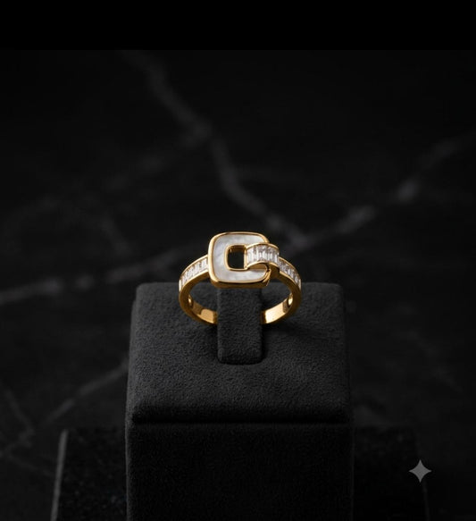 SQUARE ECLIPSE RING