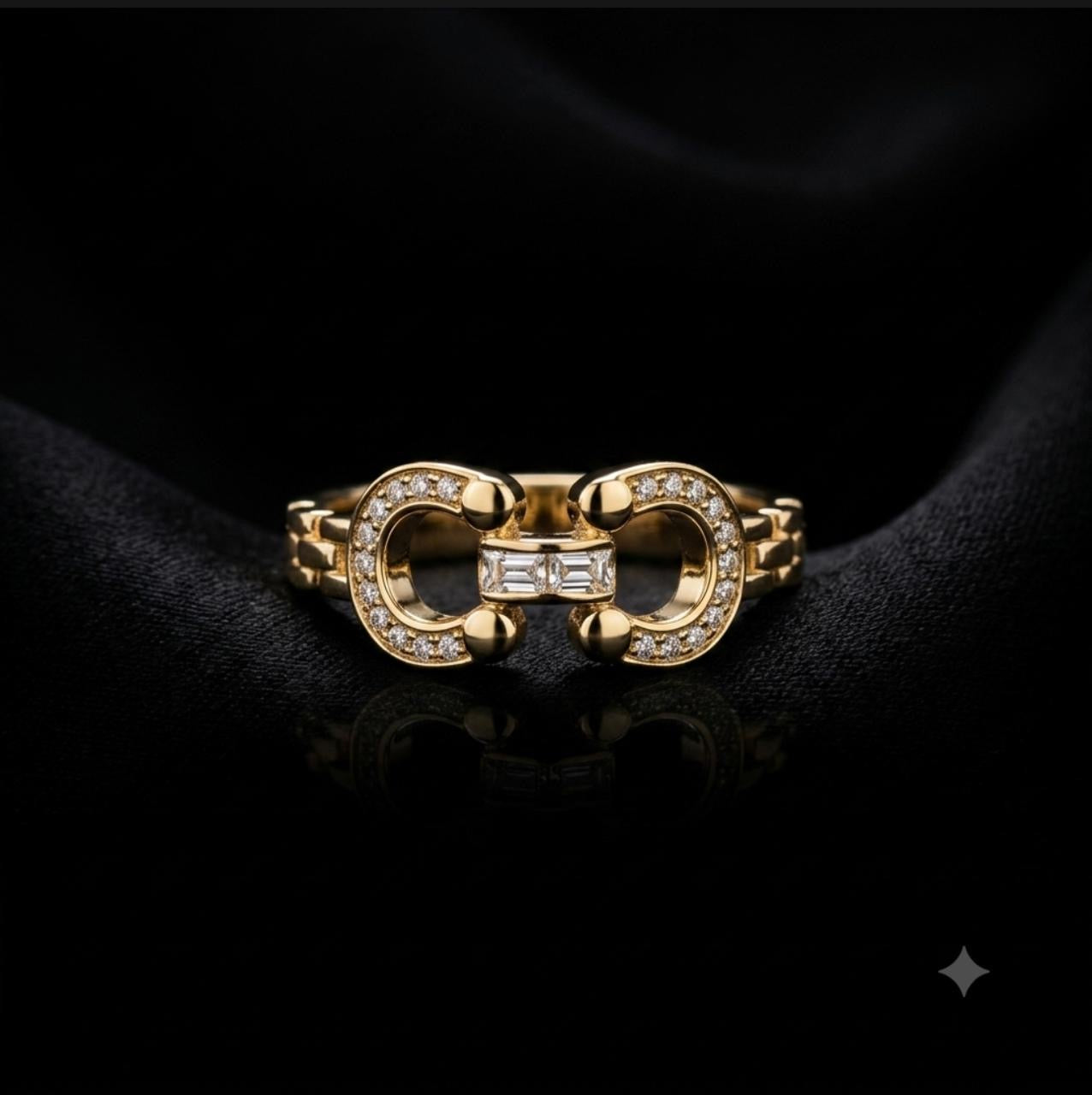 CORA RING